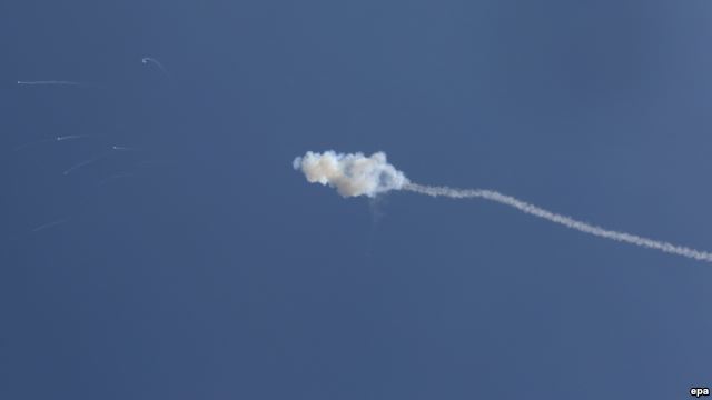 israil wa hamlaye raketi dahash